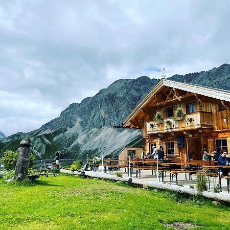 Отель Europarcs Leutasch-Seefeld Экстерьер фото